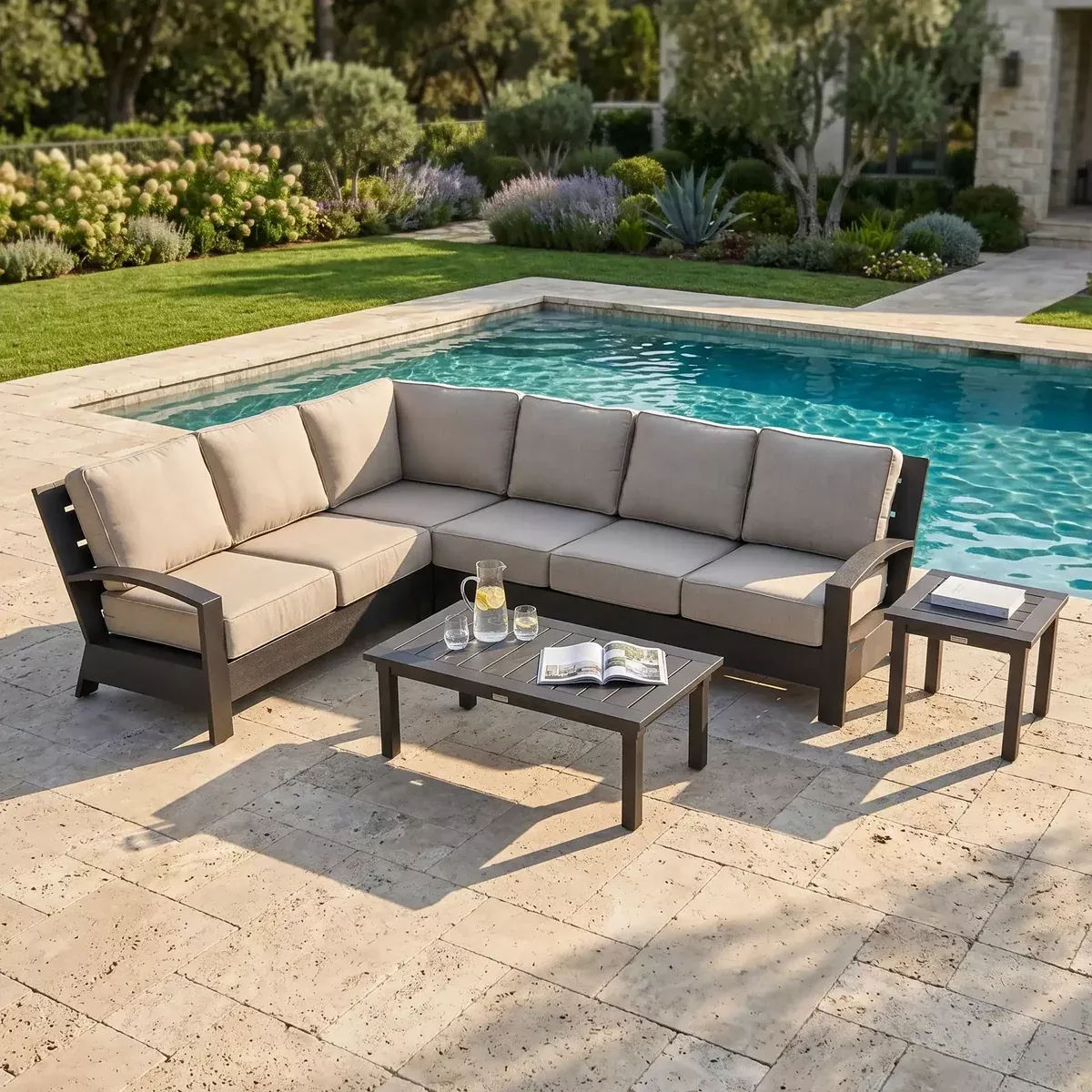 Prescott 6 Piece Sectional Chat Group